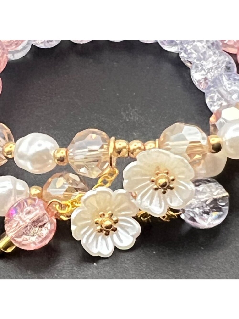 Pastel Stretch Bracelet Lot 2 Pink Blue Crackle Glass Pearl Flower Cottagecore - Picture 3 of 10